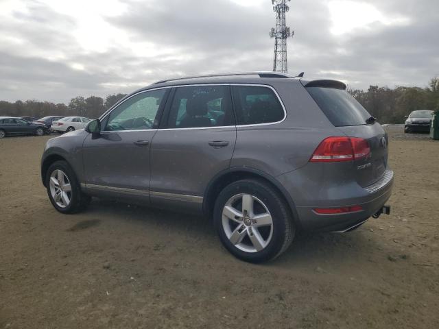 2013 VOLKSWAGEN TOUAREG V6 - WVGEP9BP6DD000742