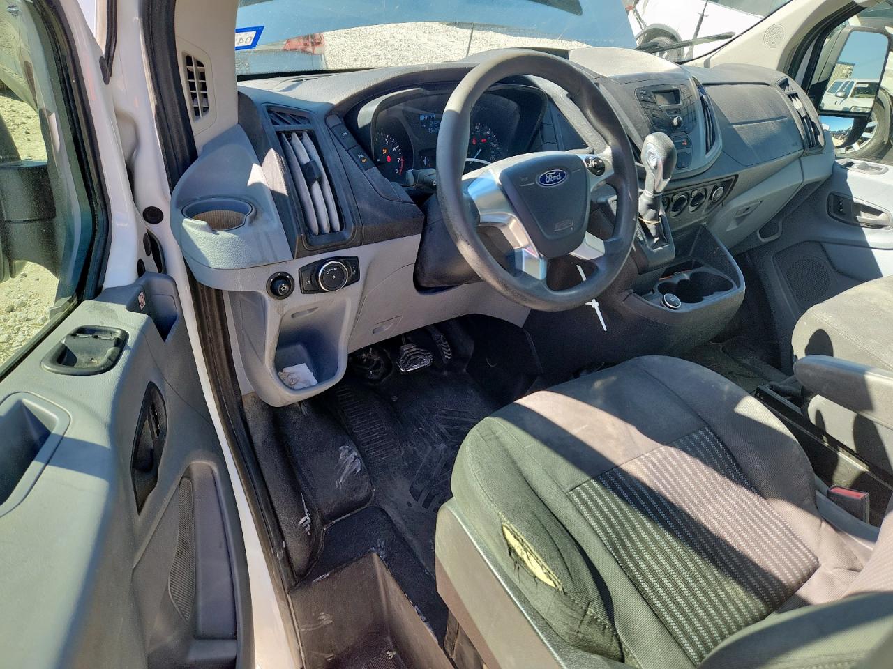 Lot #3311758763 2019 FORD TRANSIT