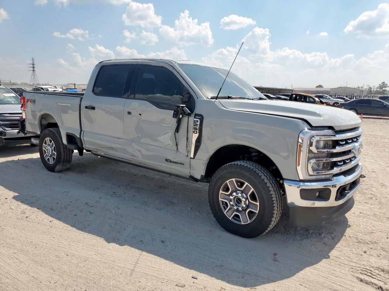 FORD F-250 SUPER DUTY
