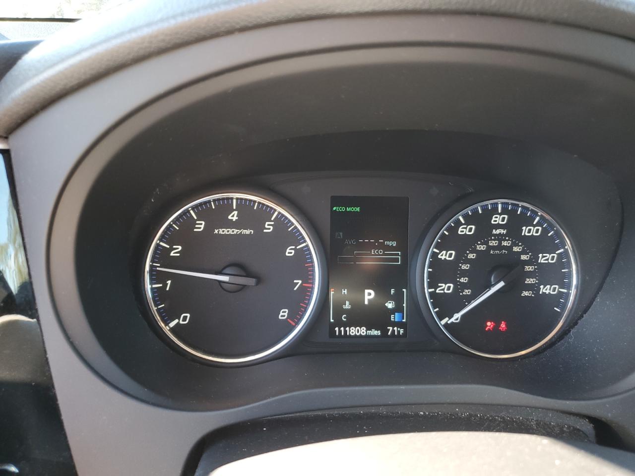 MITSUBISHI OUTLANDER ES