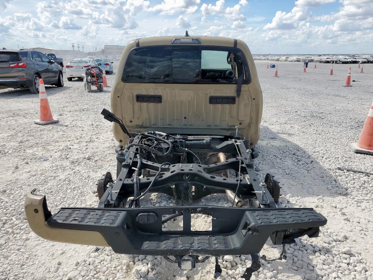 TOYOTA TACOMA DOUBLE CAB