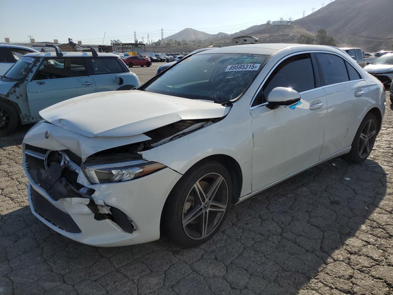 MERCEDES-BENZ A-CLASS 220