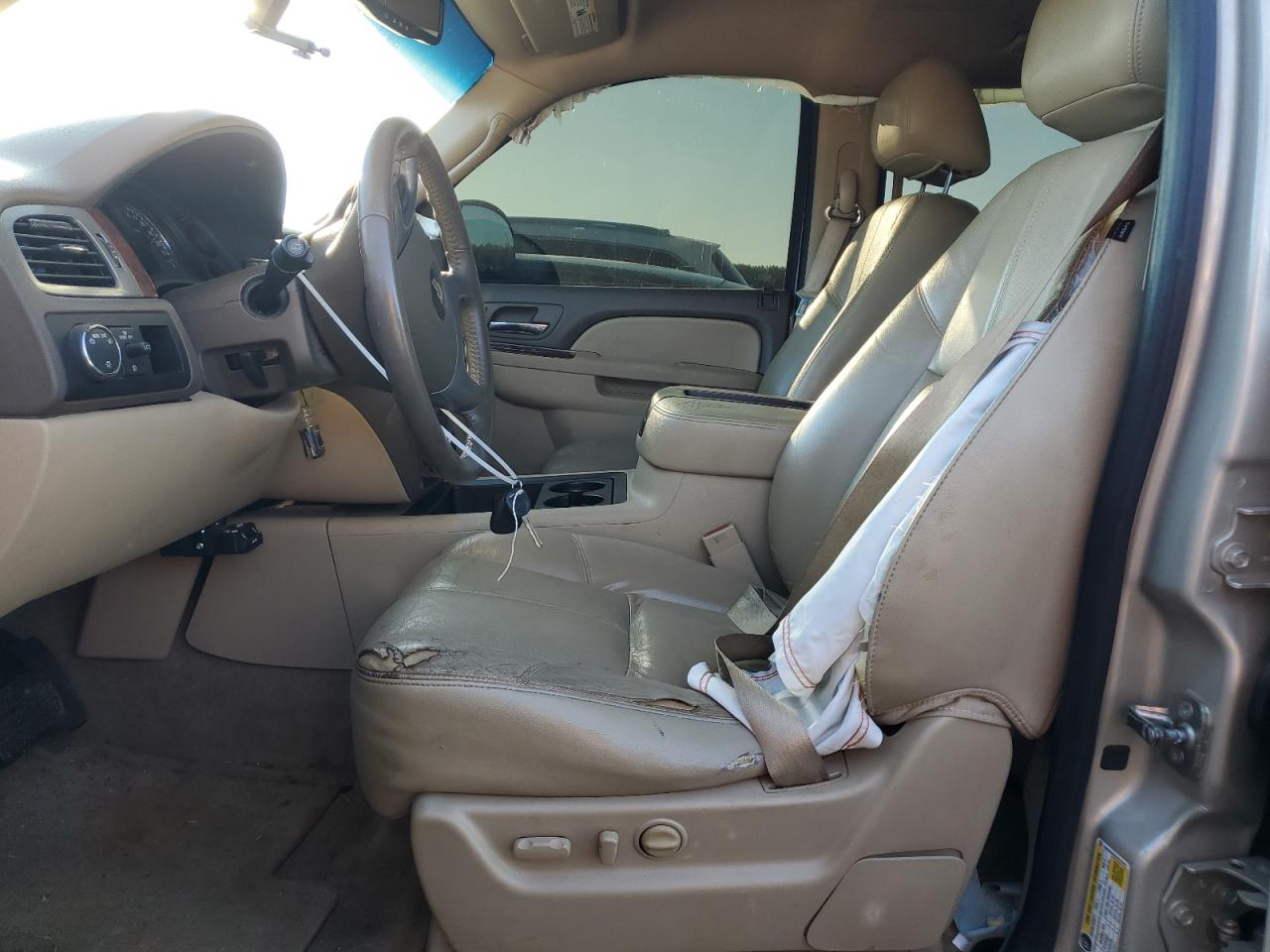 CHEVROLET TAHOE C1500 LT