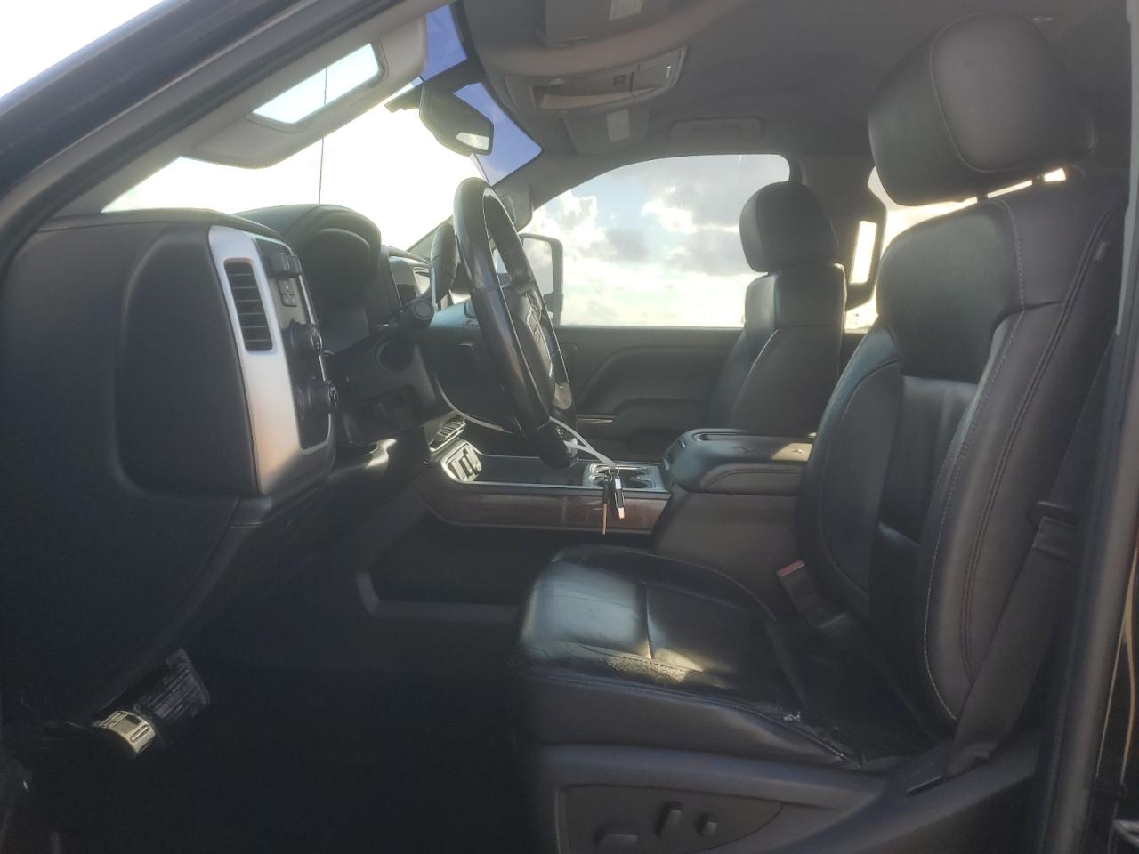 GMC SIERRA K2500 SLT