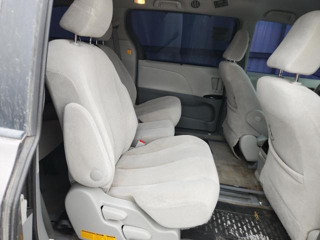 2013 TOYOTA SIENNA LE #3283820414