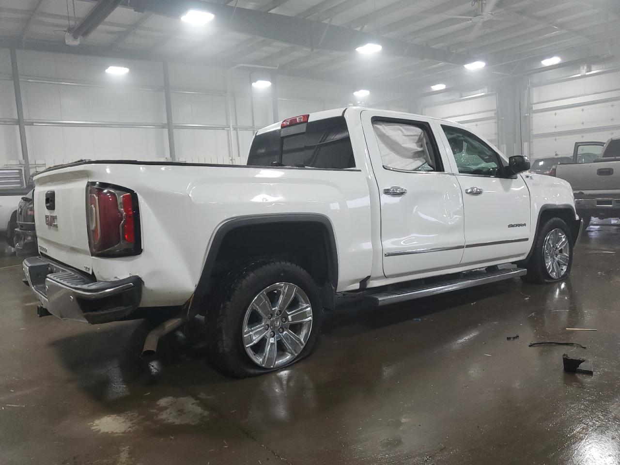 GMC SIERRA K1500 SLT