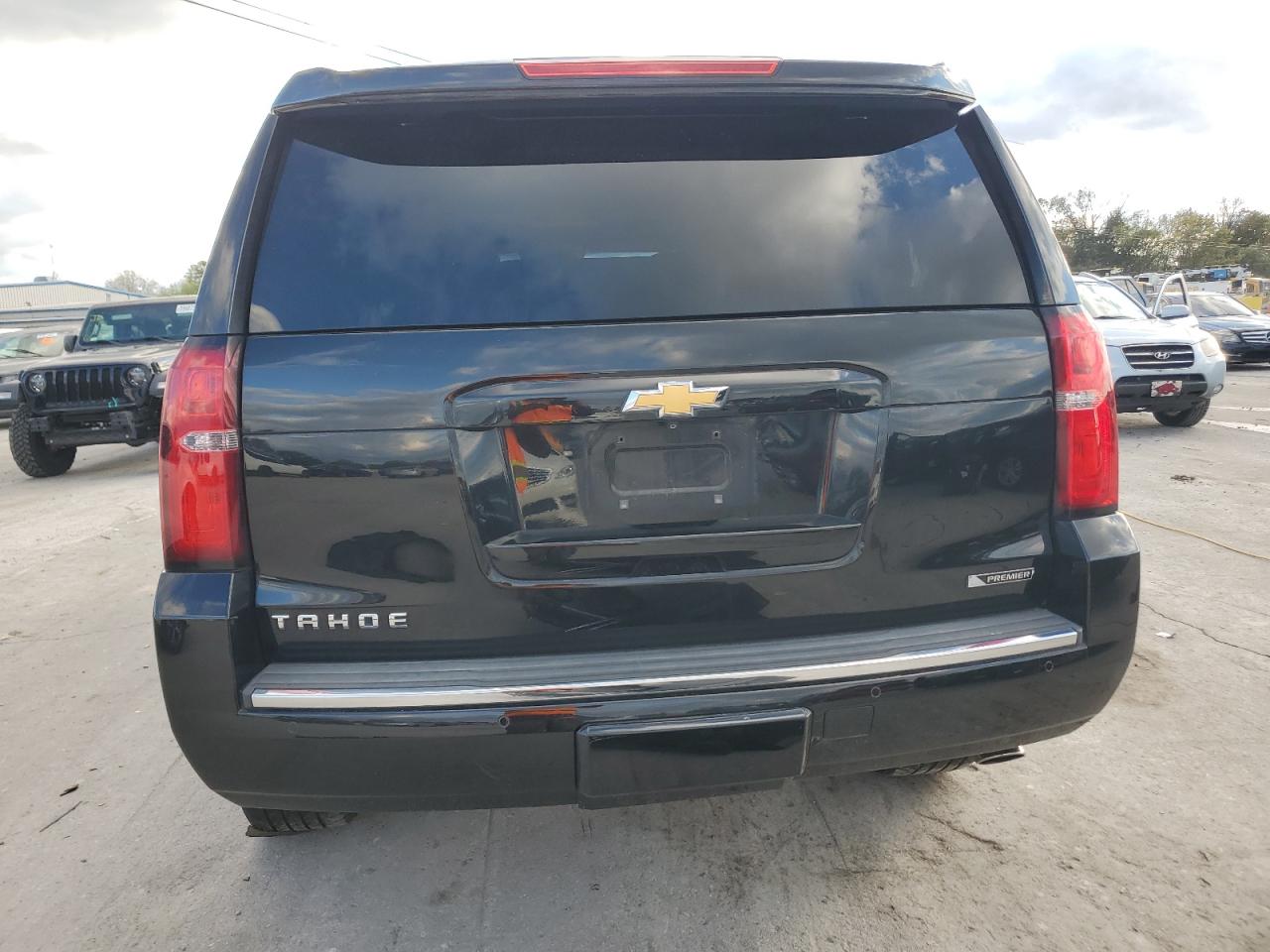 CHEVROLET TAHOE C1500 PREMIER