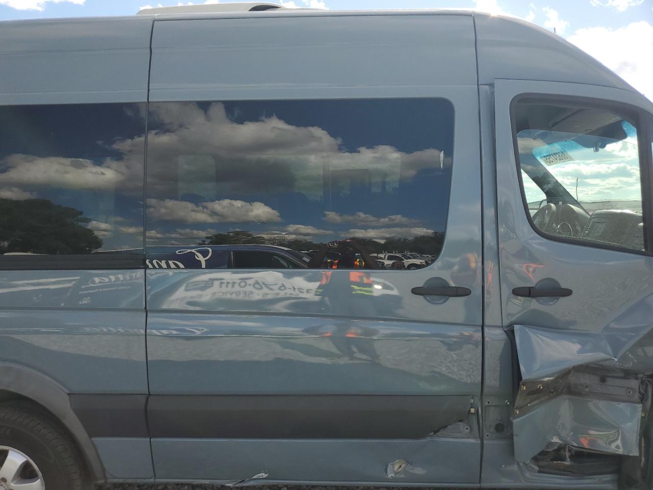 MERCEDES-BENZ SPRINTER 2500