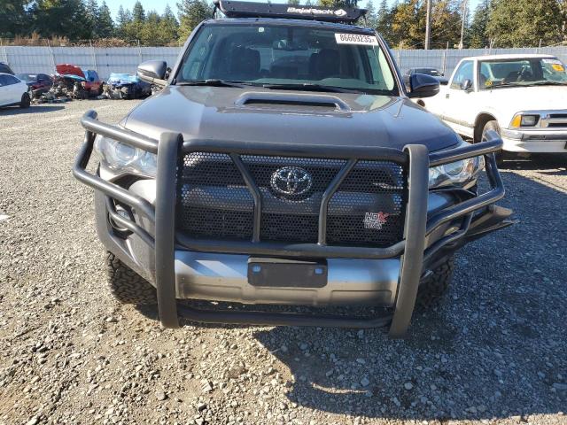 2017 TOYOTA 4RUNNER SR JTEBU5JR3H5409904