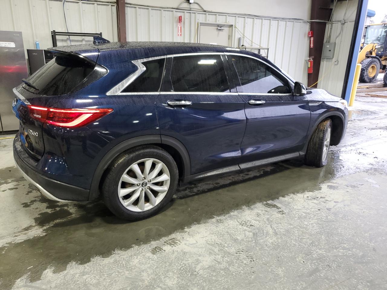 INFINITI QX50 ESSENTIAL