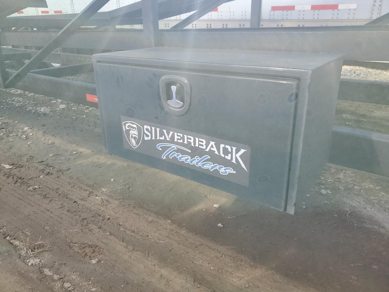 Lot #3267037679 2025 SILVEILERS UNKNOWN