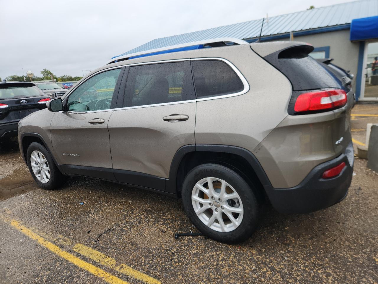 JEEP GRAND CHEROKEE LATITUDE