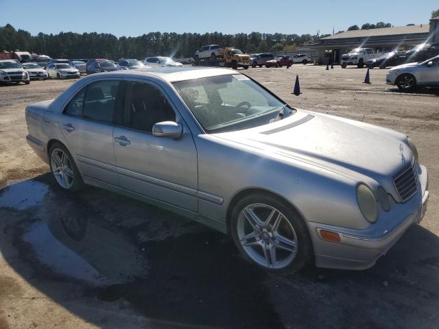 2000 MERCEDES-BENZ E 320 - Other View