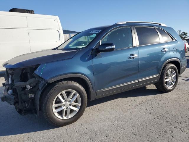 2014 KIA SORENTO LX - 5XYKT3A60EG501069