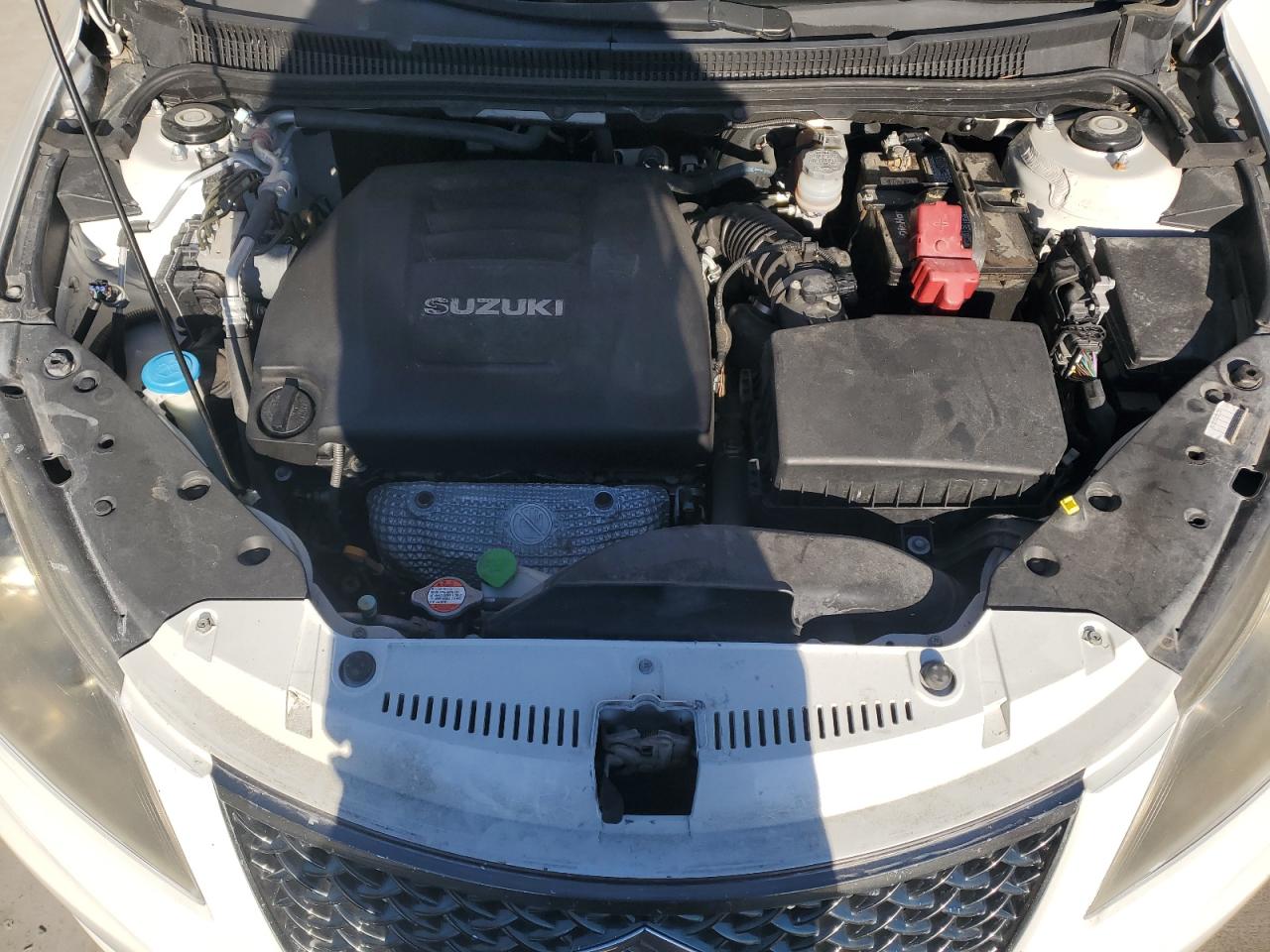 SUZUKI KIZASHI SPORT SLS