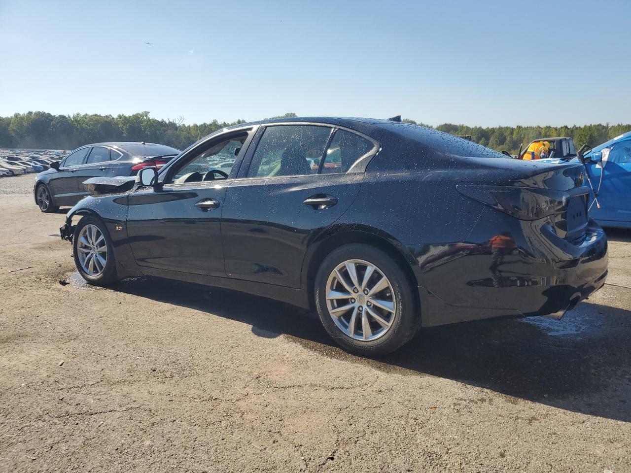 INFINITI Q50 PREMIUM