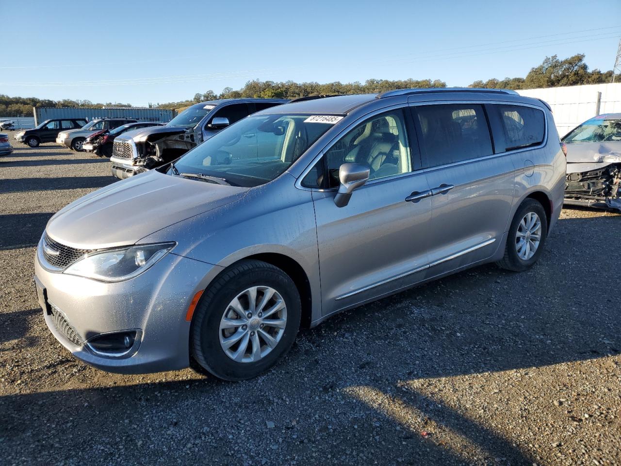 CHRYSLER PACIFICA TOURING L