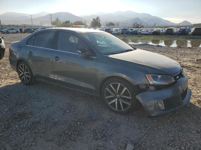 2013 VOLKSWAGEN JETTA GLI - 3VW467AJ7DM377649