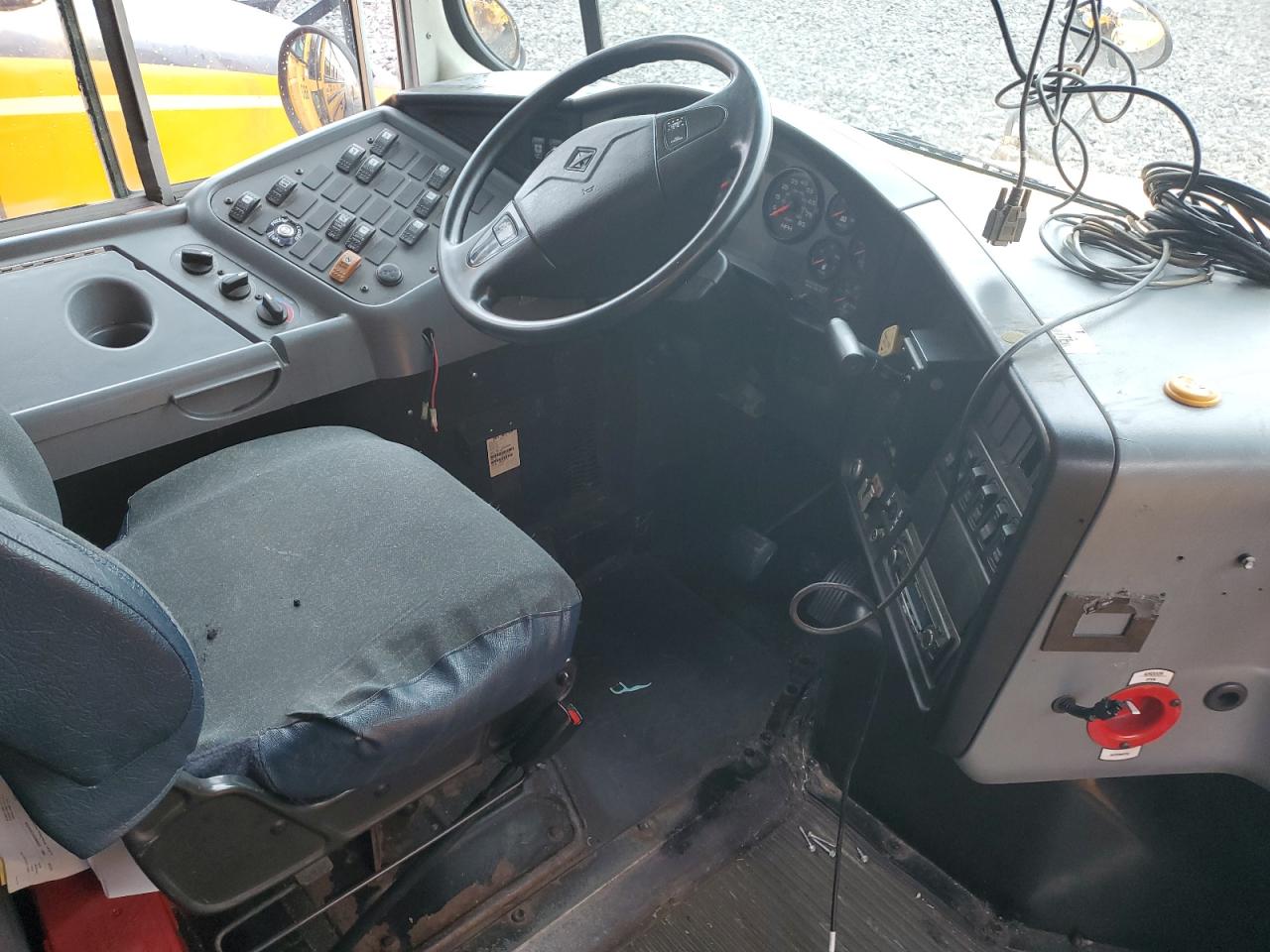 Lot #3276985292 2011 IC CORPORATION CE SERIES SCHOOL