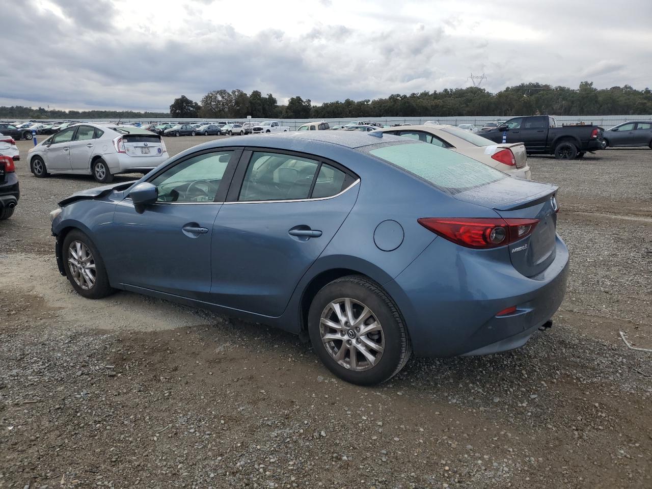 MAZDA 3 GRAND TOURING