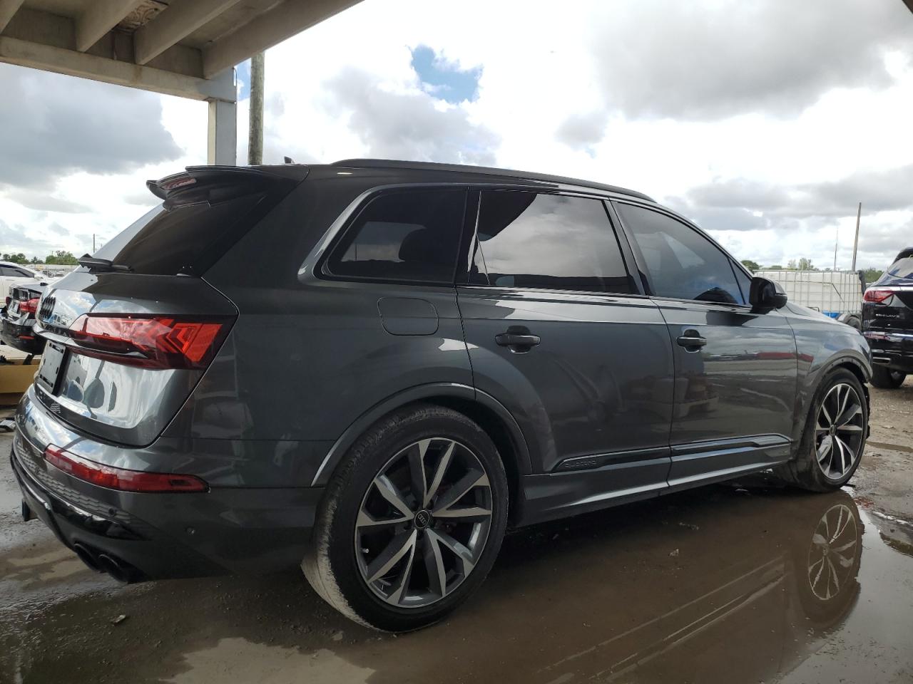 AUDI SQ7 PREMIUM PLUS