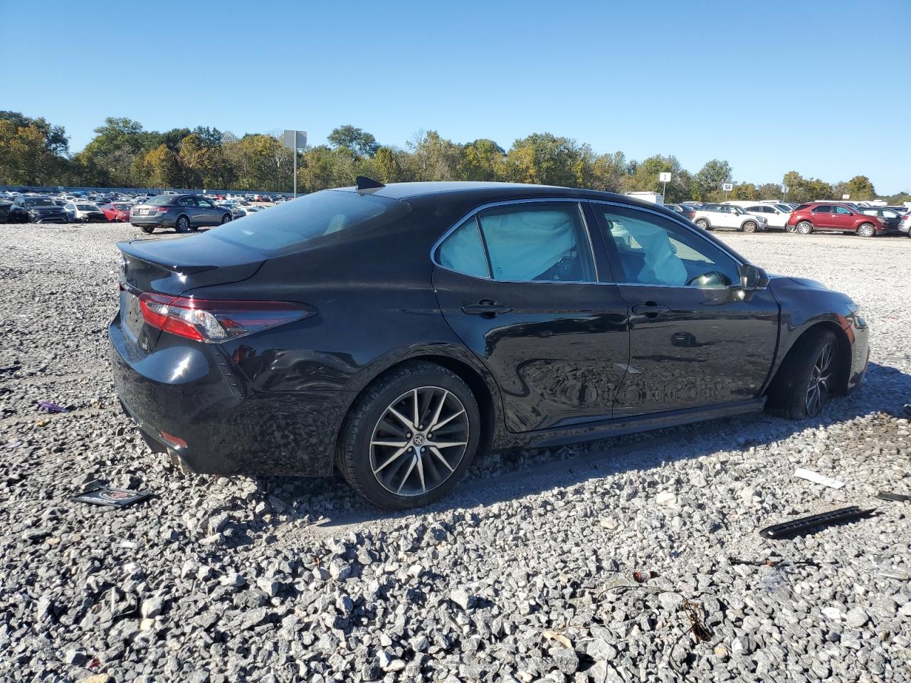 TOYOTA CAMRY SE NIGHT SHADE