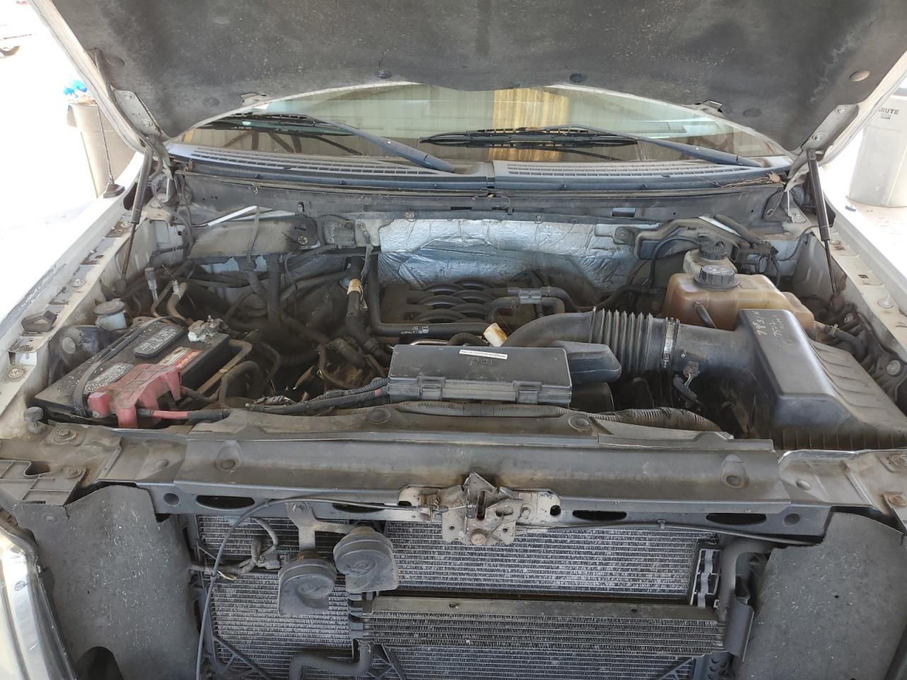 FORD F-150 SUPER CAB