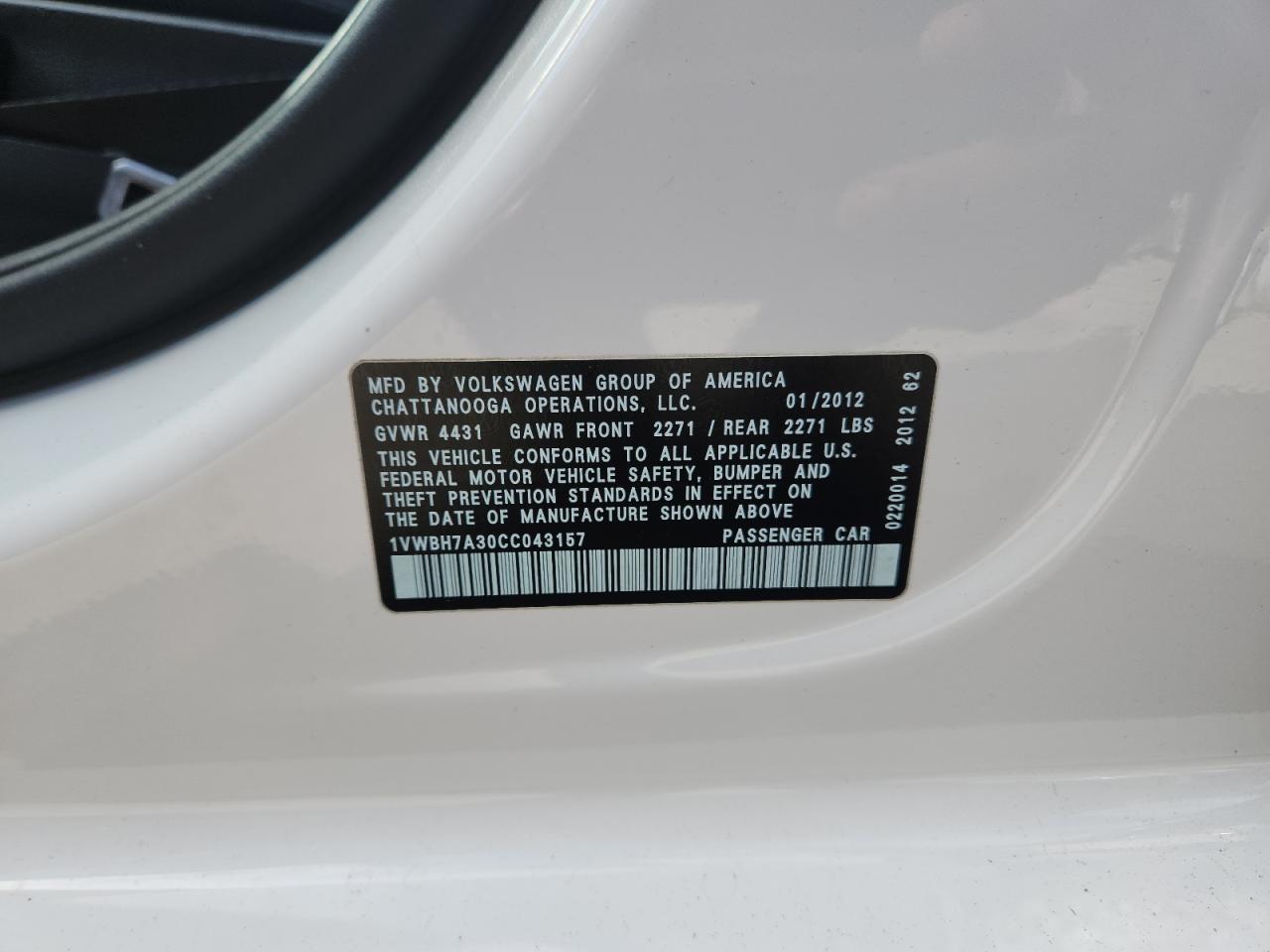 VOLKSWAGEN PASSAT SE