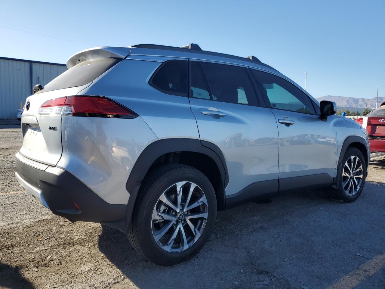 TOYOTA COROLLA CROSS XLE