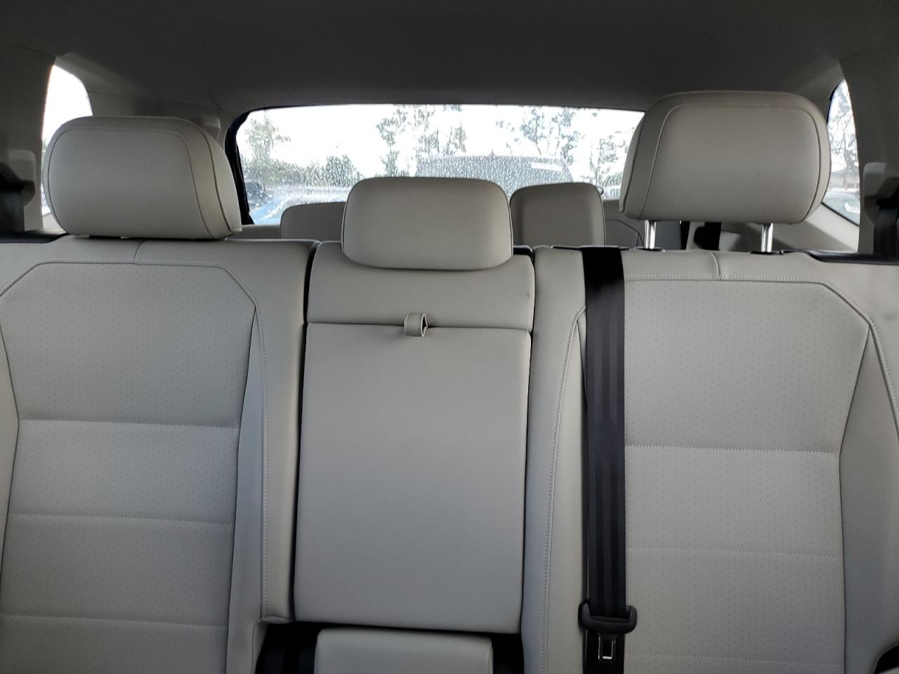 VOLKSWAGEN TIGUAN SE