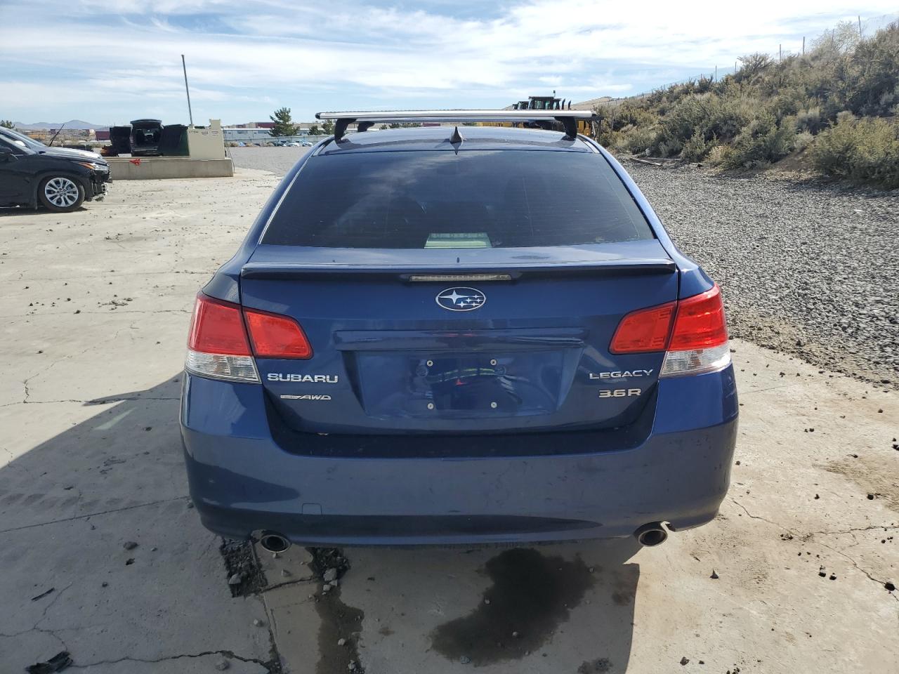 SUBARU LEGACY 3.6R LIMITED