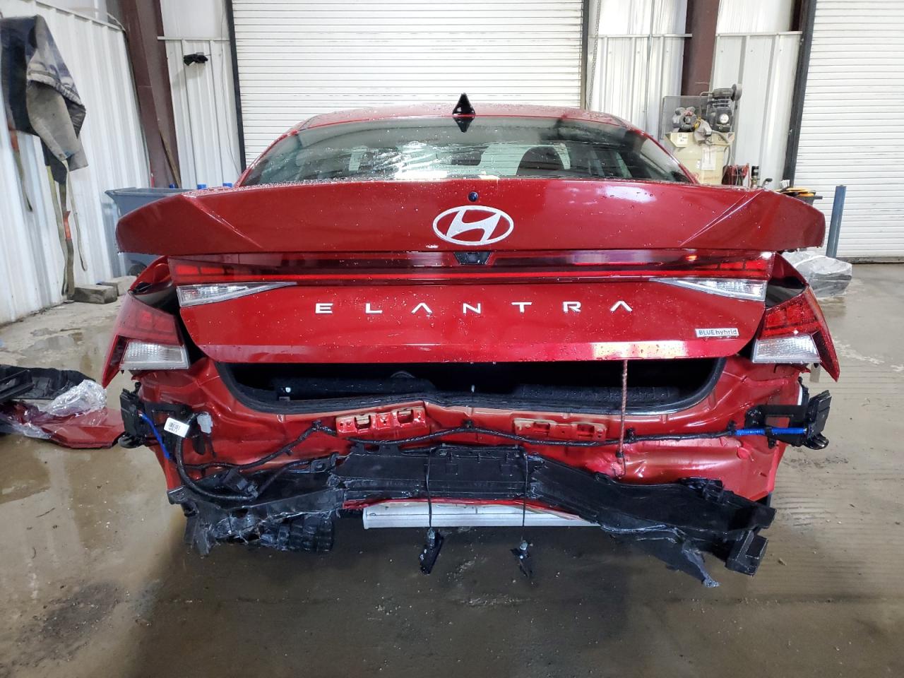 HYUNDAI ELANTRA BLUE