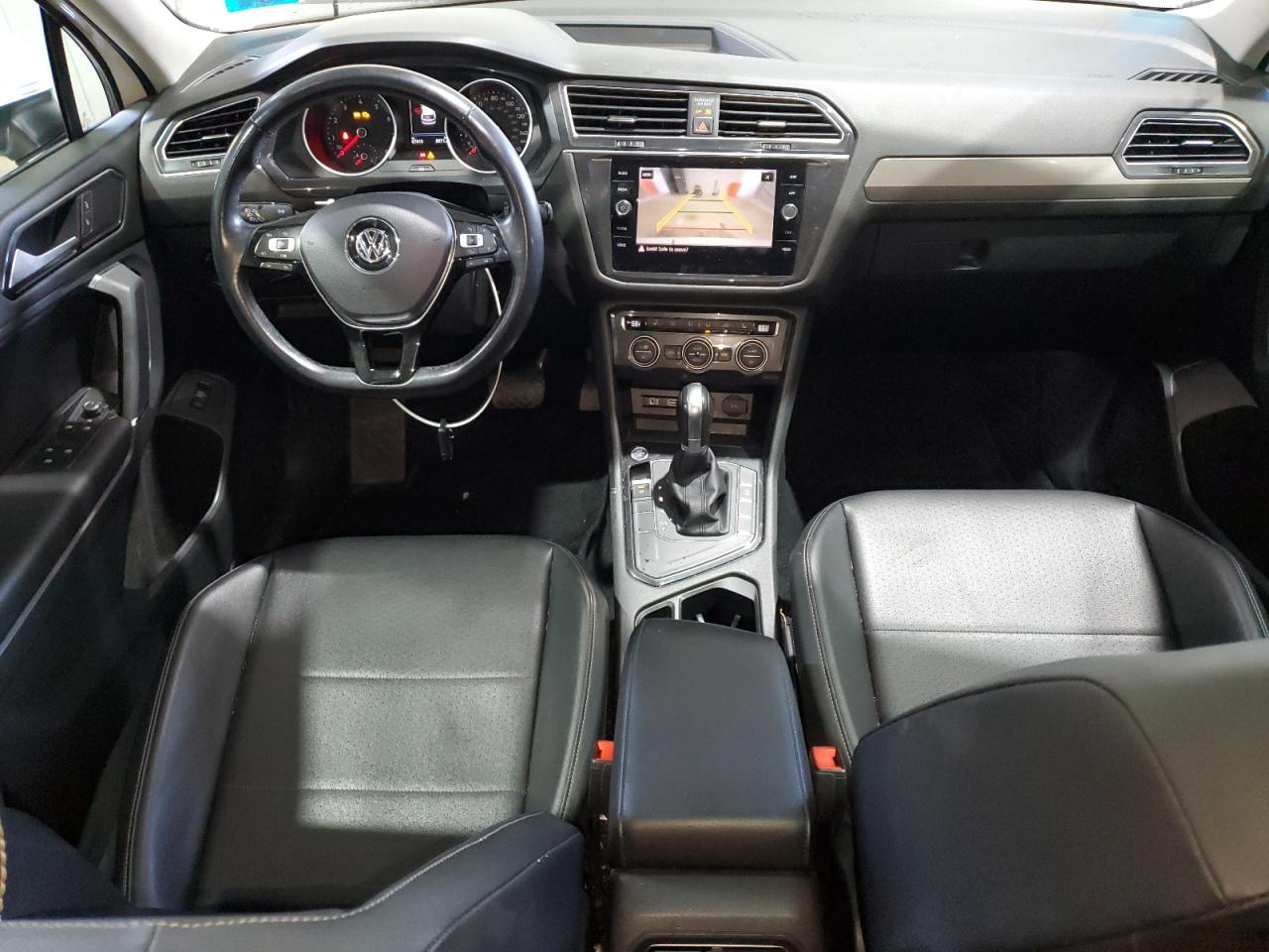 VOLKSWAGEN TIGUAN SE