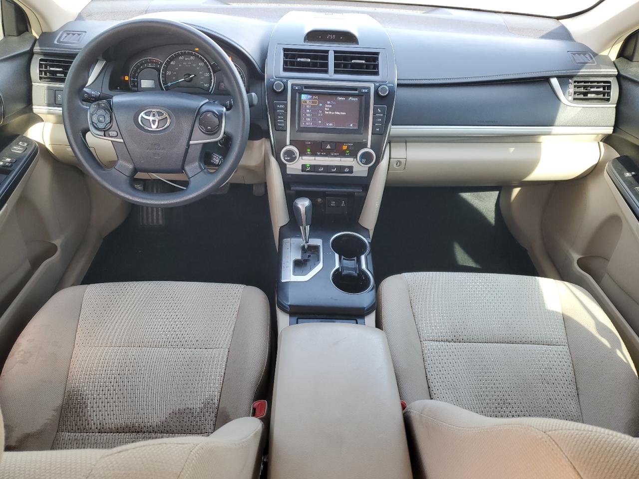 TOYOTA CAMRY L