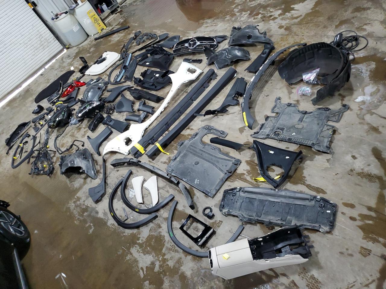 MERCEDES-BENZ GLC-CLASS 350E