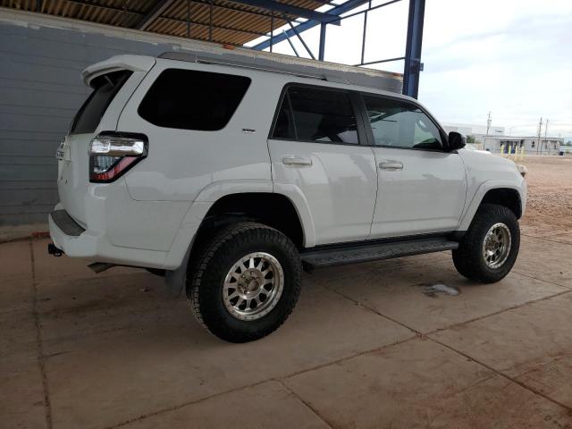2017 TOYOTA 4RUNNER SR - JTEBU5JR4H5469061