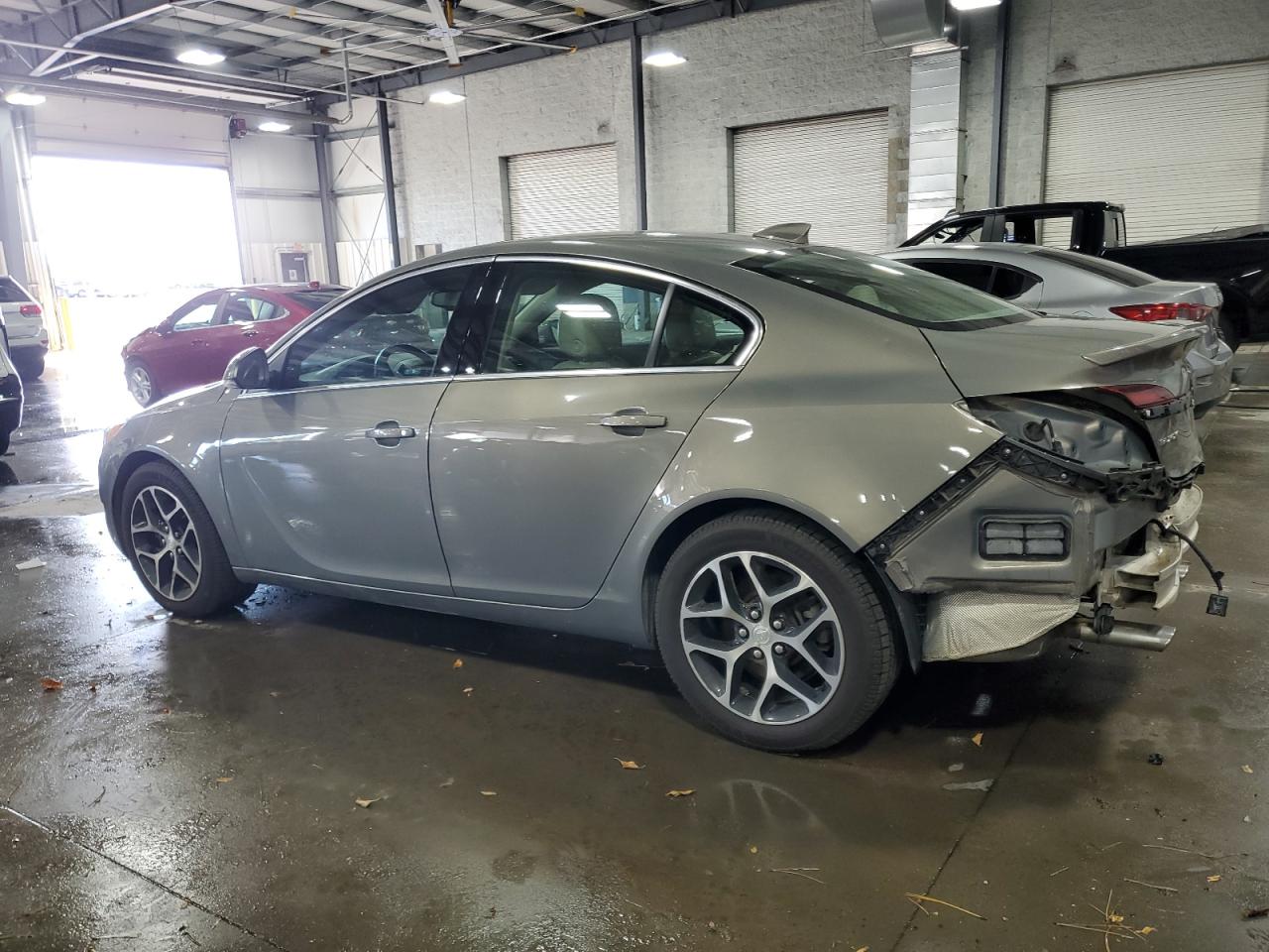 BUICK REGAL SPORT TOURING