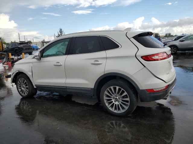 2017 LINCOLN MKC RESERV 5LMCJ3C92HUL11058
