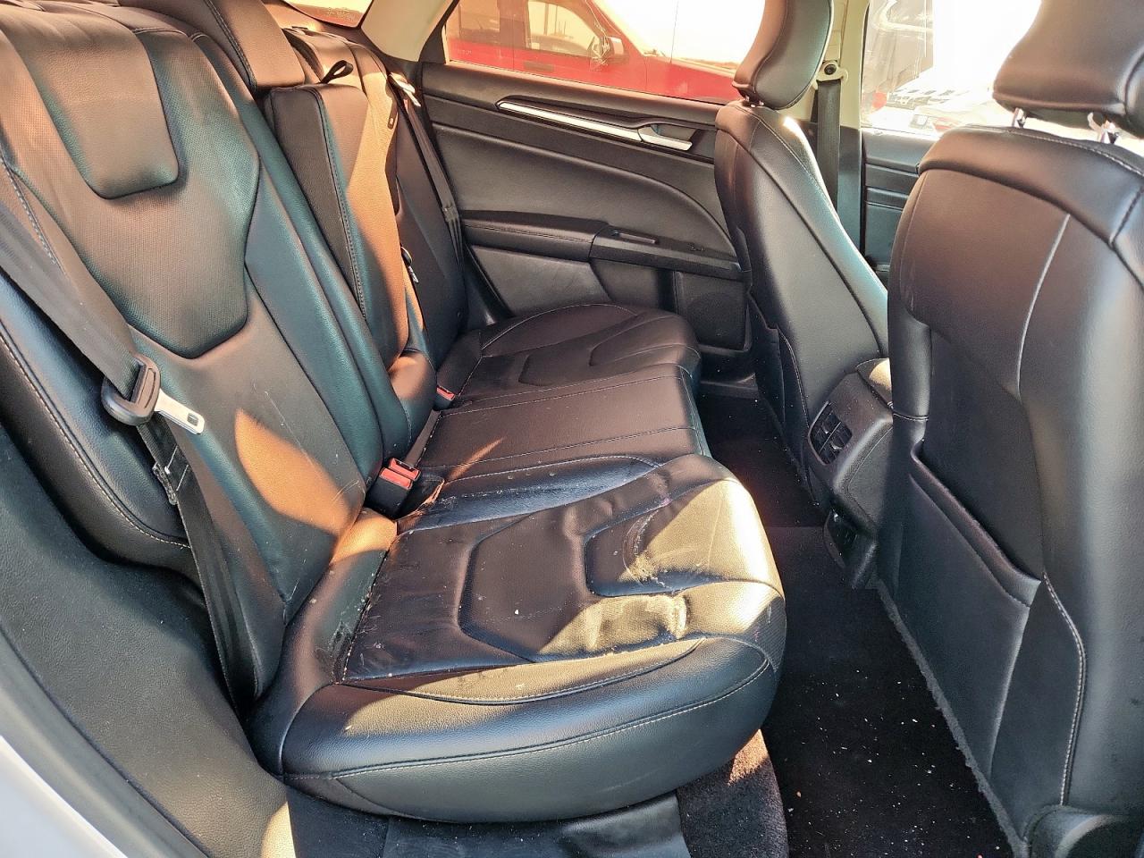 FORD FUSION TITANIUM HEV