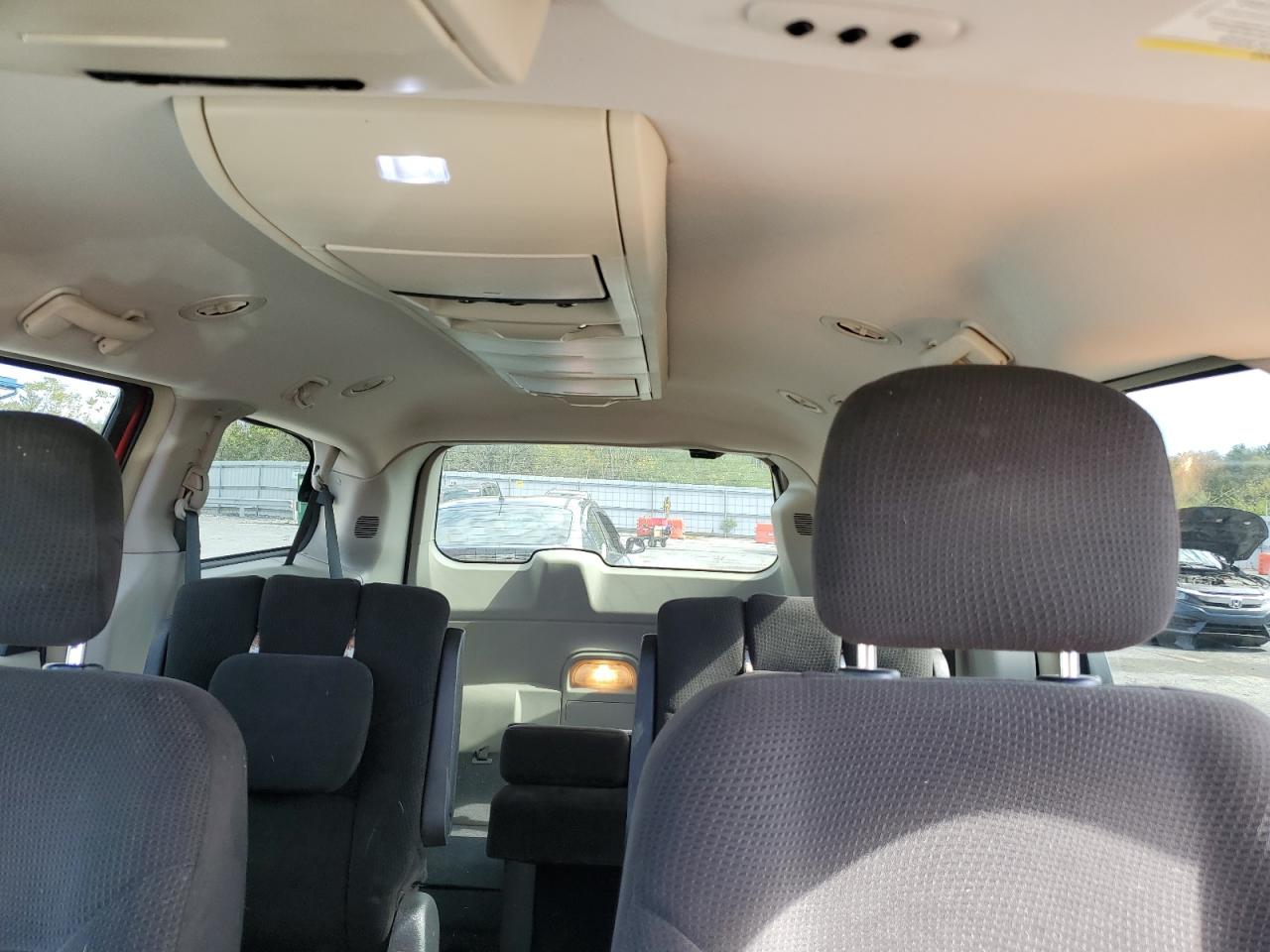 CHRYSLER TOWN & COUNTRY TOURING