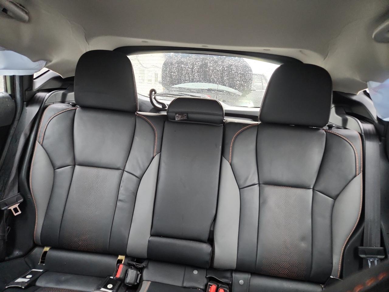 SUBARU CROSSTREK LIMITED