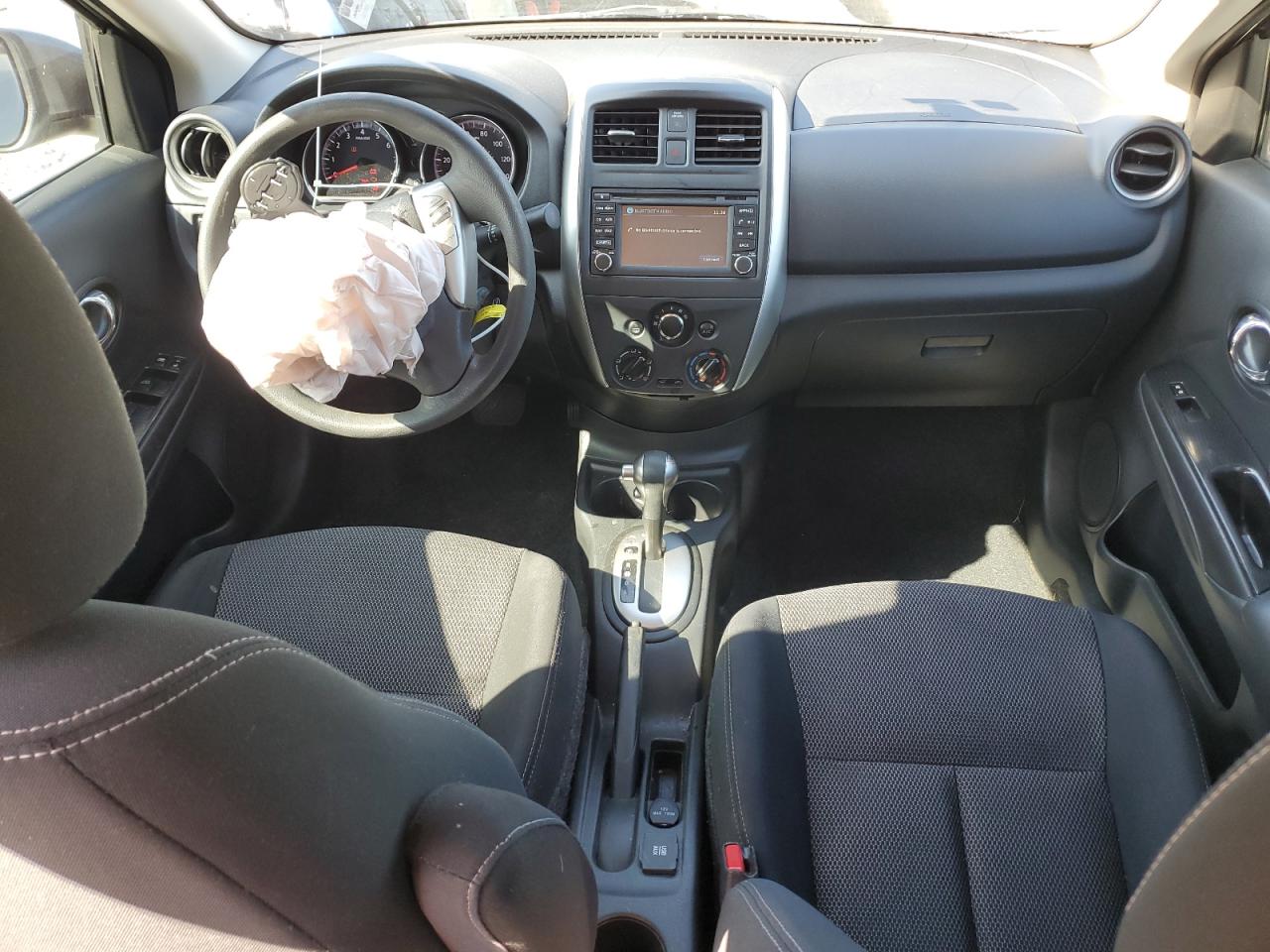 Lot #3305681728 2016 NISSAN VERSA S