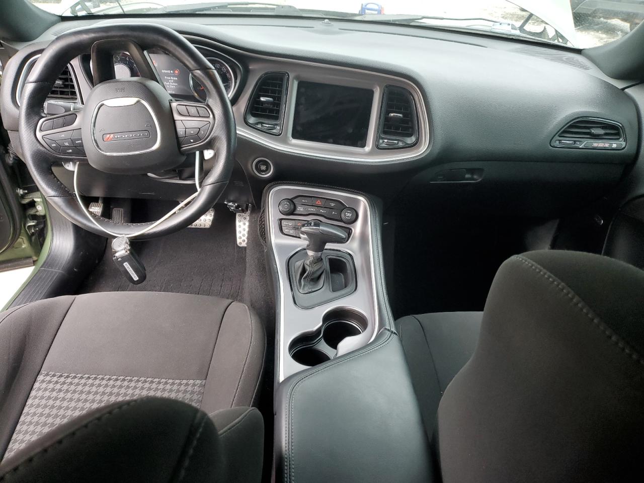 DODGE CHALLENGER R/T SCAT PACK