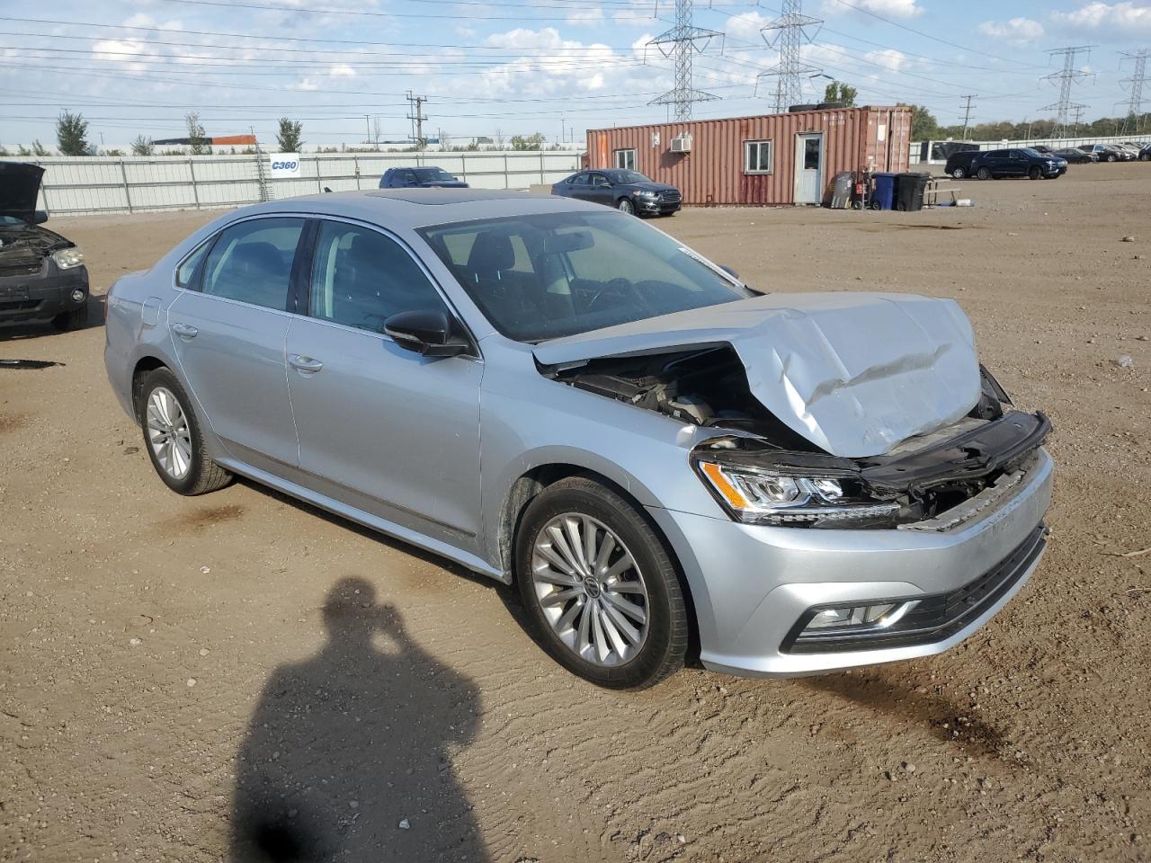 VOLKSWAGEN PASSAT SE