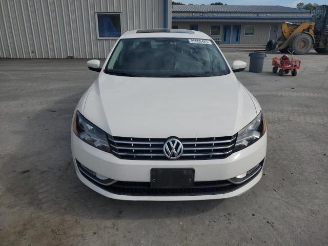 2015 VOLKSWAGEN PASSAT SEL 1VWCV7A32FC013546