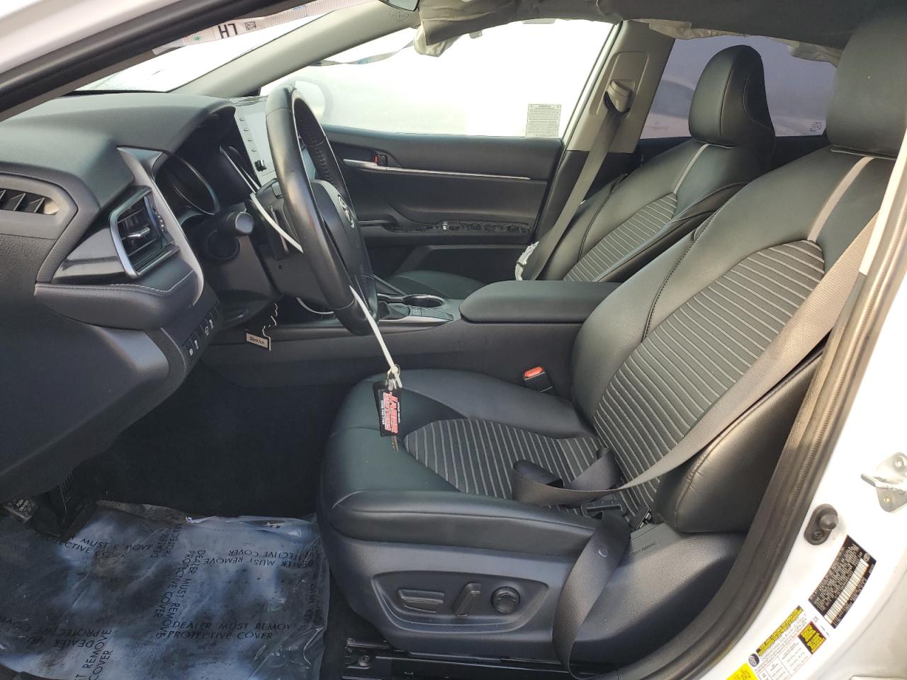 TOYOTA CAMRY SE NIGHT SHADE