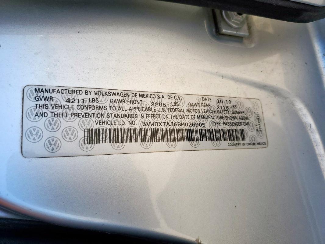 2011 VOLKSWAGEN JETTA SE - 3VWDX7AJ6BM026905