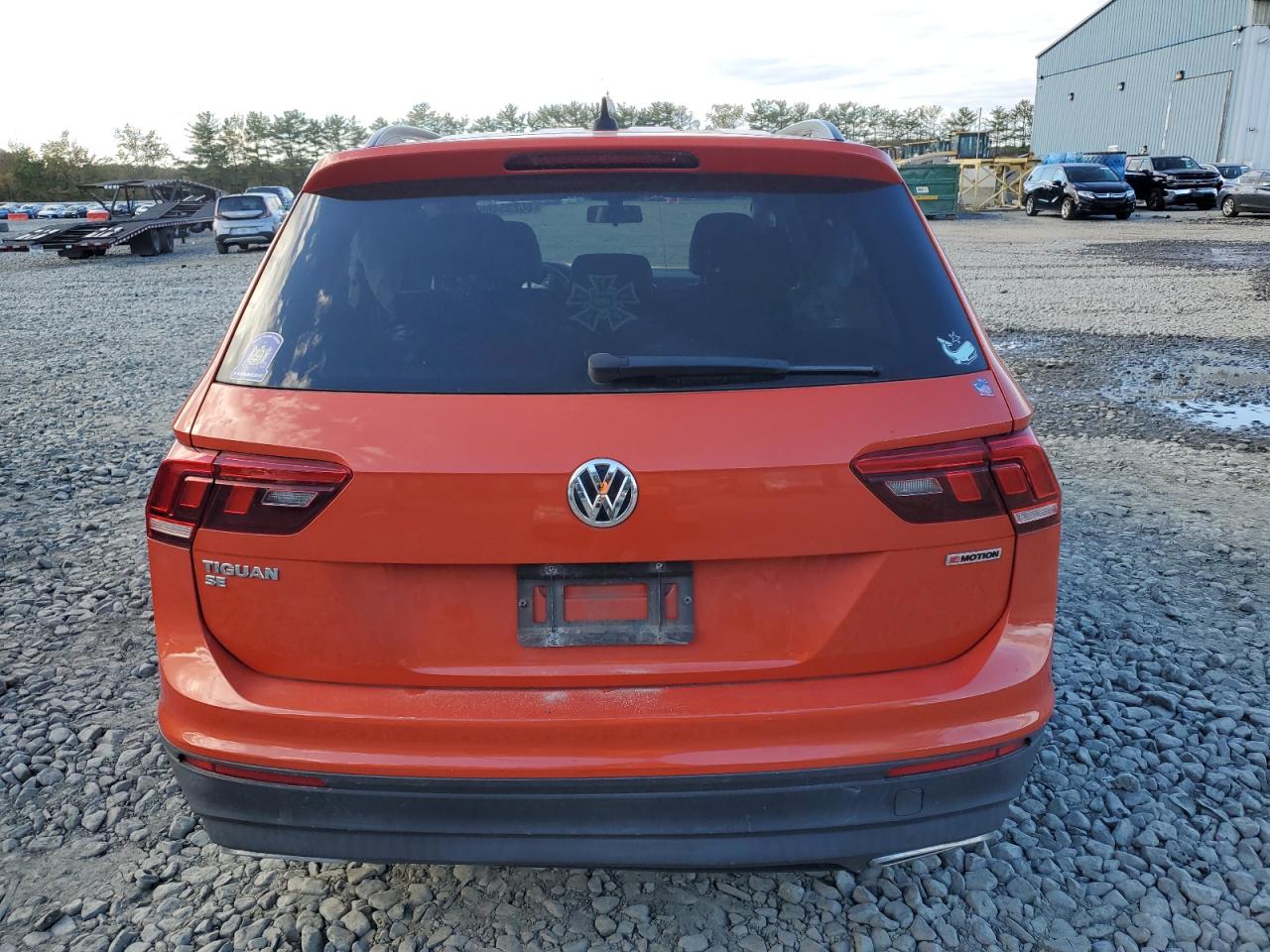 Lot #3302572771 2019 VOLKSWAGEN TIGUAN SE