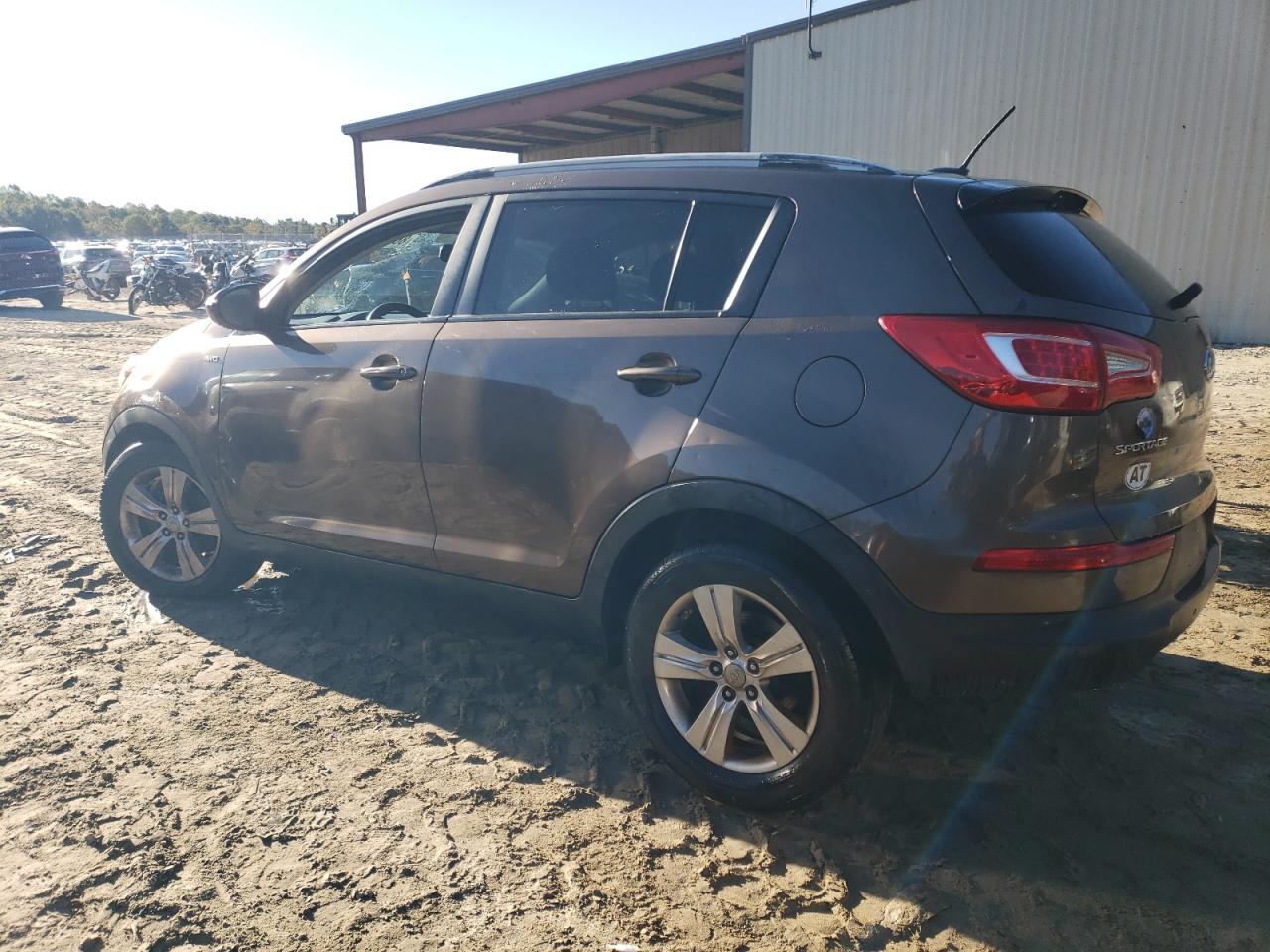 KIA SPORTAGE LX