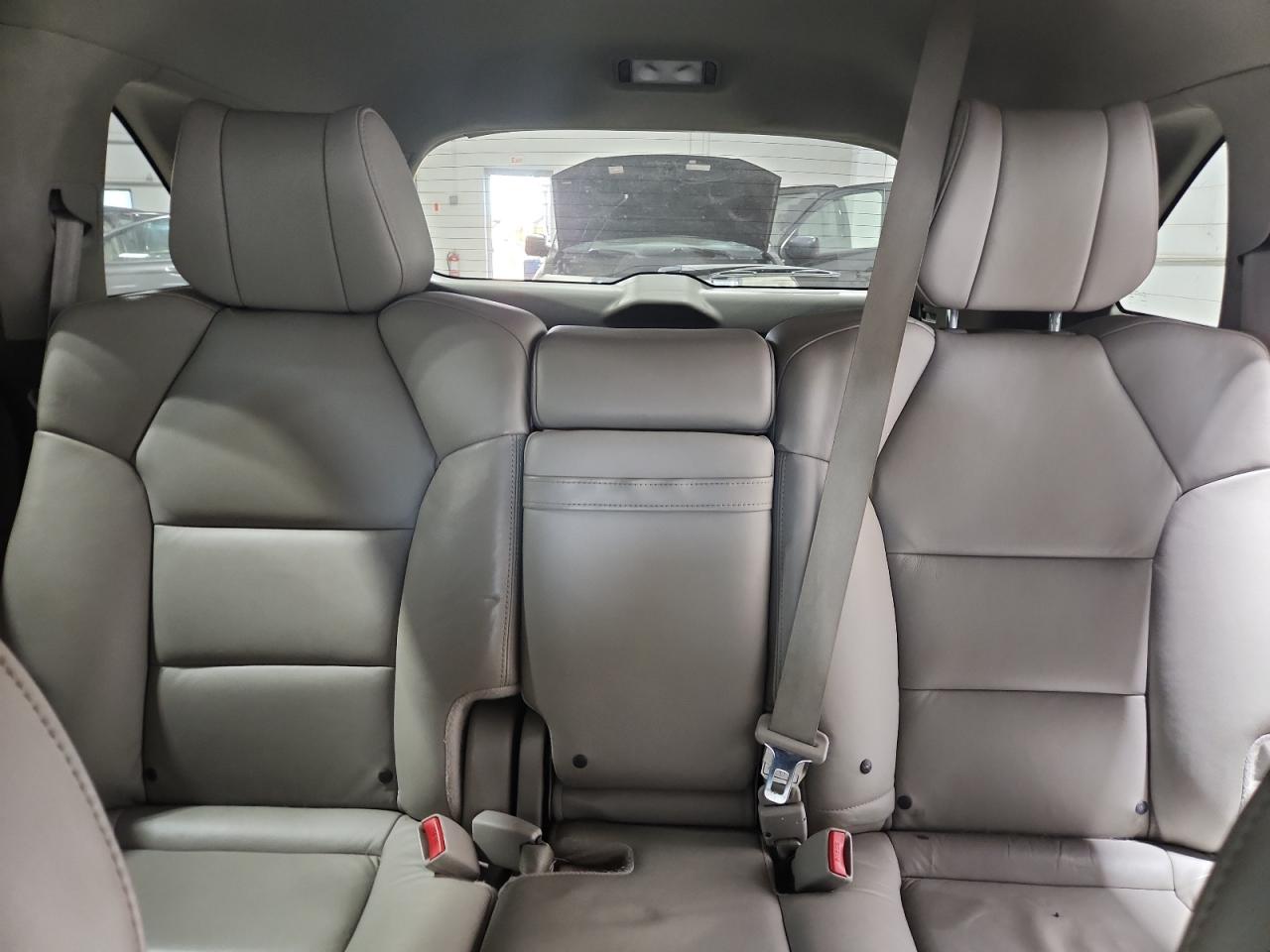 ACURA MDX TECHNOLOGY